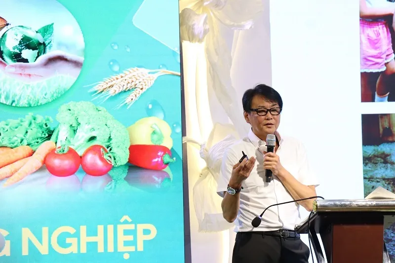 Hội thảo ‘Công nghệ vi sinh, khoáng và nước xử lý môi trường trong chăn nuôi hướng tới sản xuất nông nghiệp tuần hoàn’